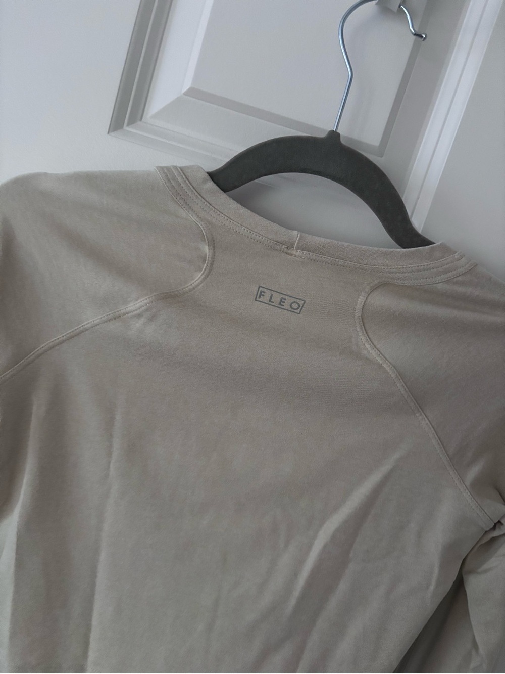 Fleo Long Sleeve Crop top